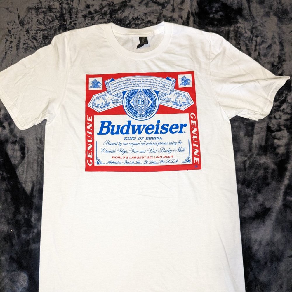 King of Beers - Budweiser - vibrant red
